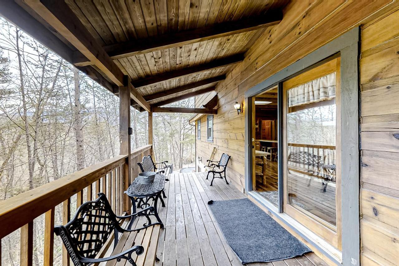 Mountain Lion'S Tales Villa Gatlinburg Eksteriør bilde