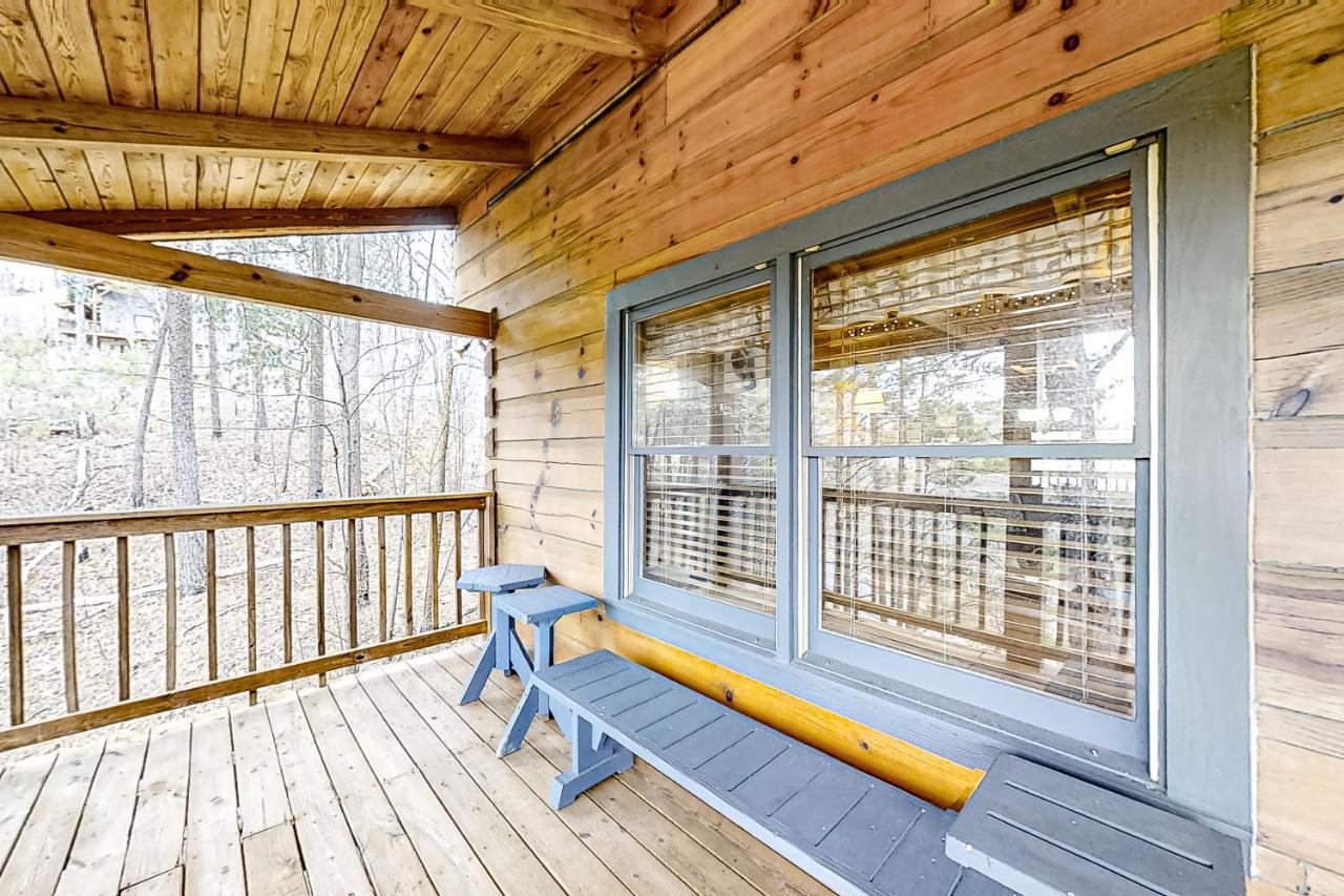Mountain Lion'S Tales Villa Gatlinburg Eksteriør bilde